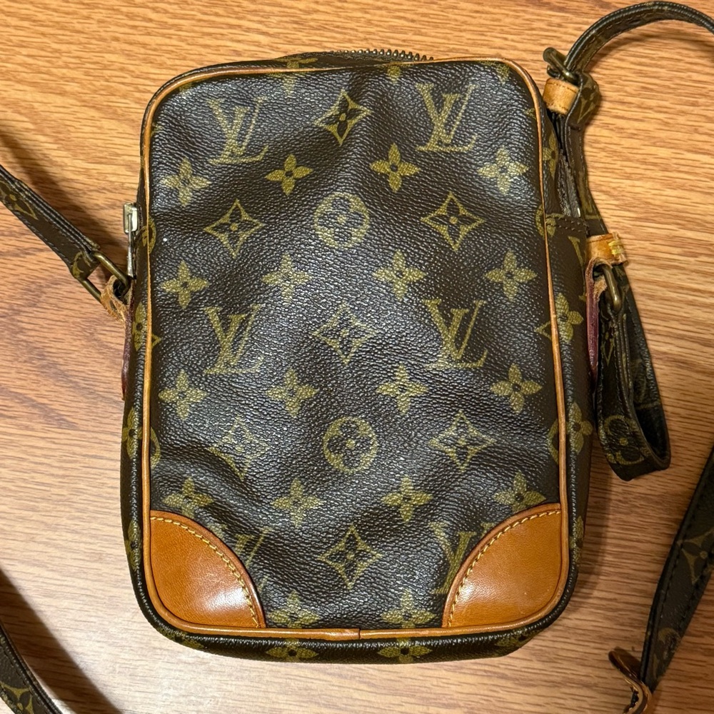 Louis Vuitton Vintage Crossbody Purse Brown Leather Monogram Canvas - Picture 9 of 9